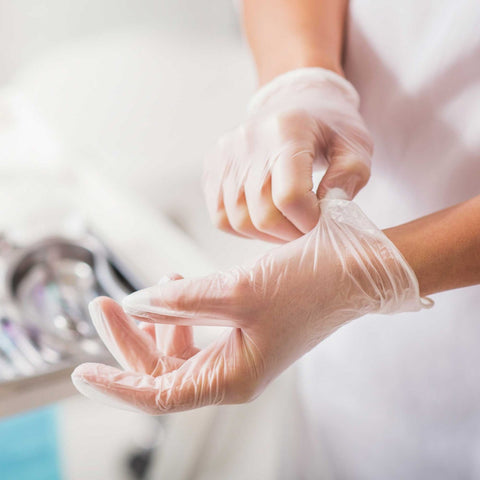 Handgards Medium Clear Vinyl Exam Grade Disposable Glove -- 10 per case.
