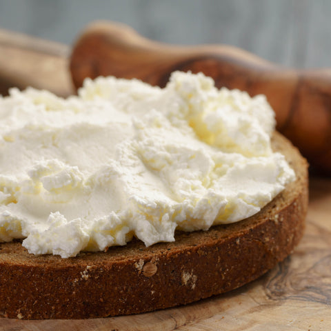 Wholesome Farms Classic CREAM CHEESE WHIPPED TUB SPREAD